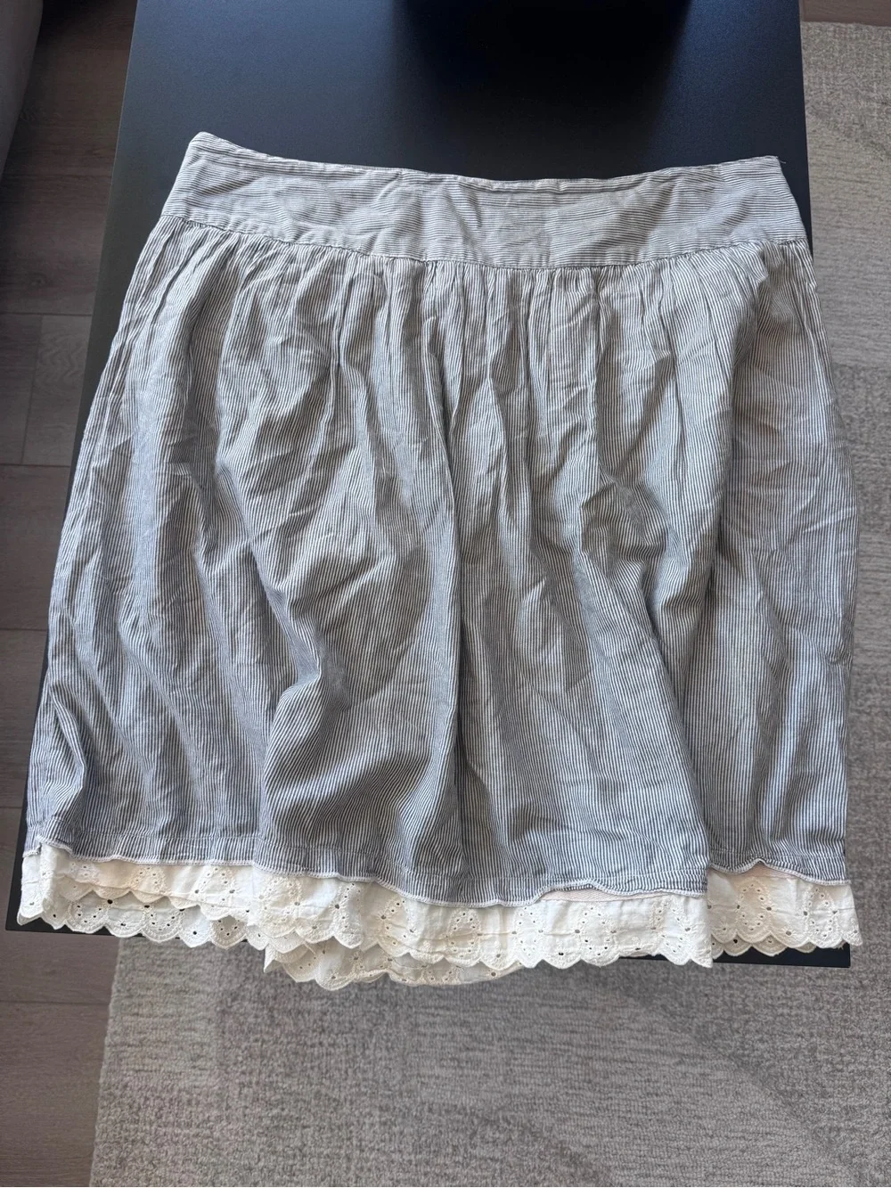 Merona Light Gray Pinstripe A-Line Skirt with White Lace Hem